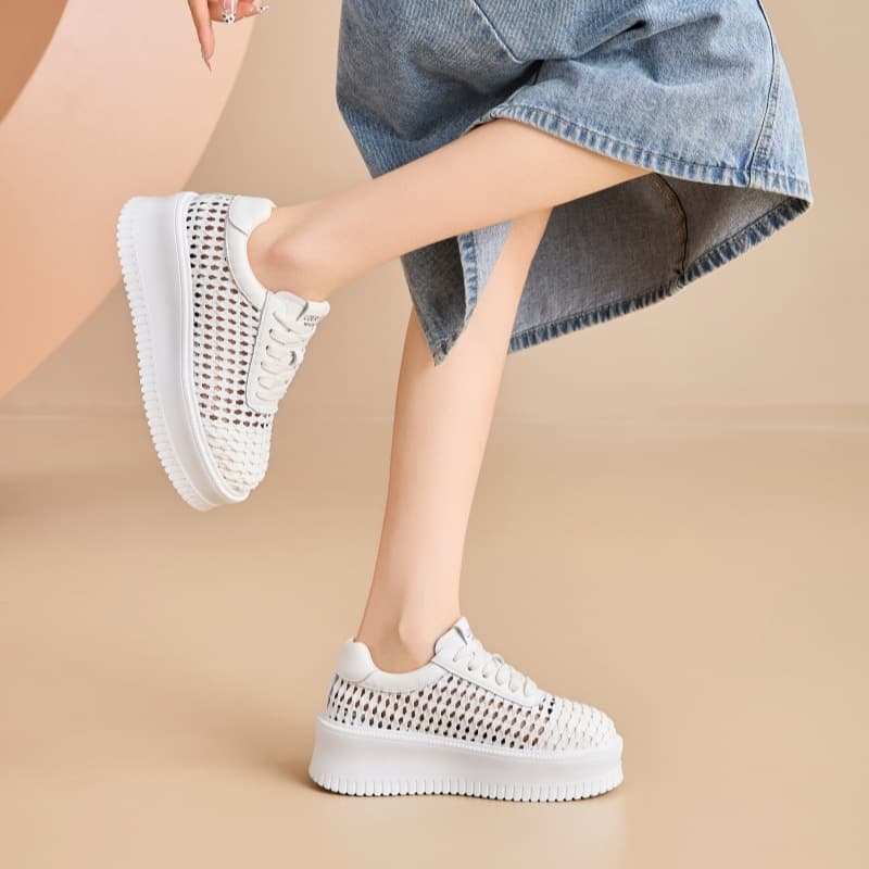 Fashionable Casual Hollow-Weave Shoes With Thick Soles